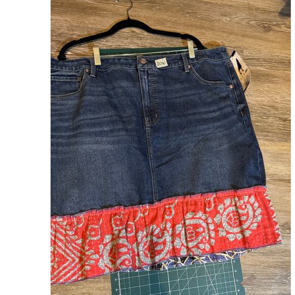 NWOT Vintage KiGi Couture KANTHA Upcycled Denim skirt 20W - Picture 2 of 3